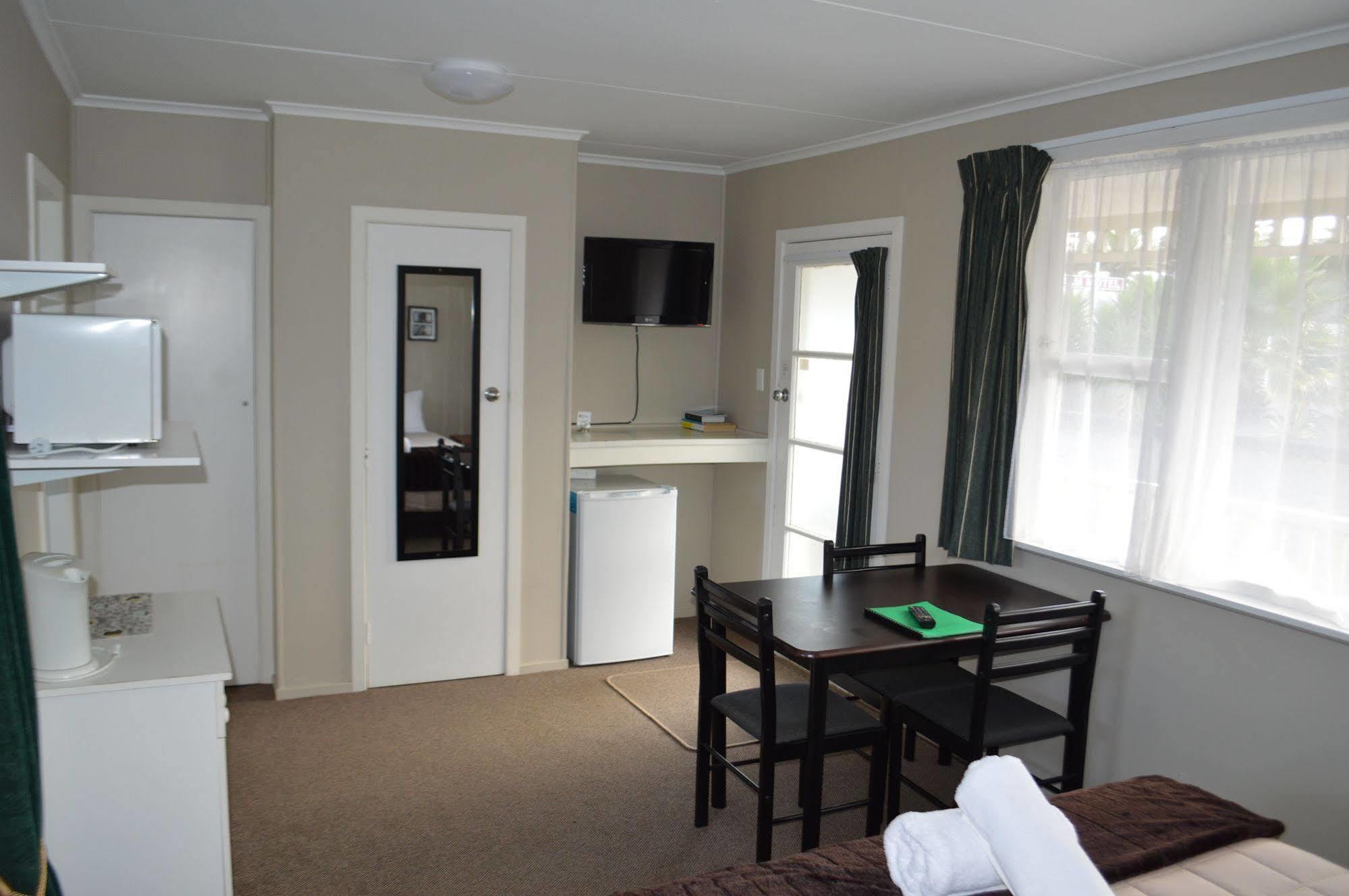 Palm Motel Waihi Eksteriør bilde